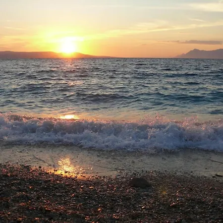Solo Luxury Family App In Nature Park Apartman Ploče