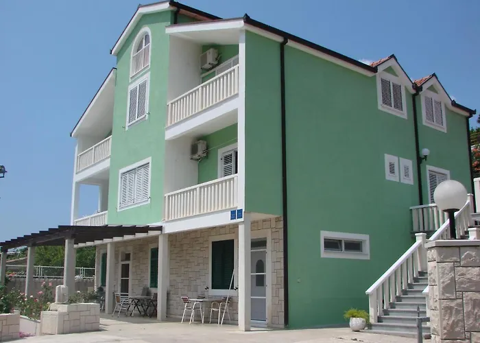 Solo Luxury Family App In Nature Park * Ploce (Dubrovnik-Neretva)