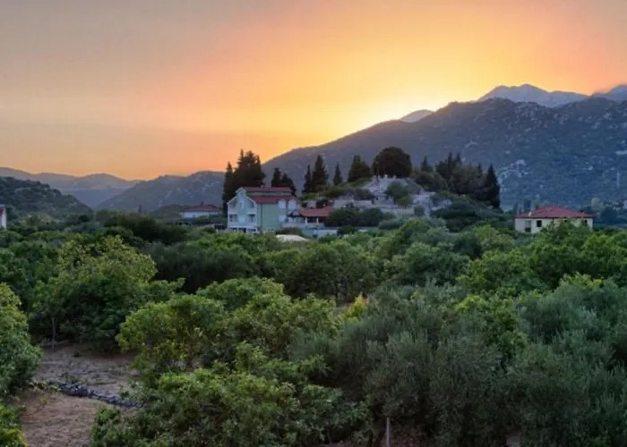 Solo Luxury Family App In Nature Park * Ploce (Dubrovnik-Neretva)